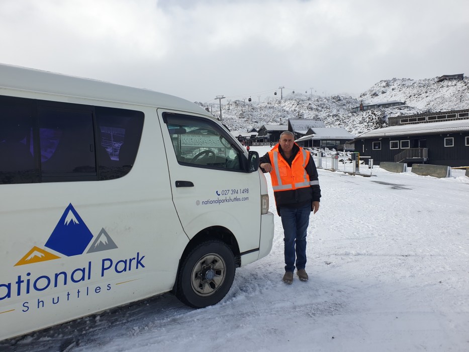 Whakapapa Ski Field: Shuttles & Transfer | National Park Village Round ...